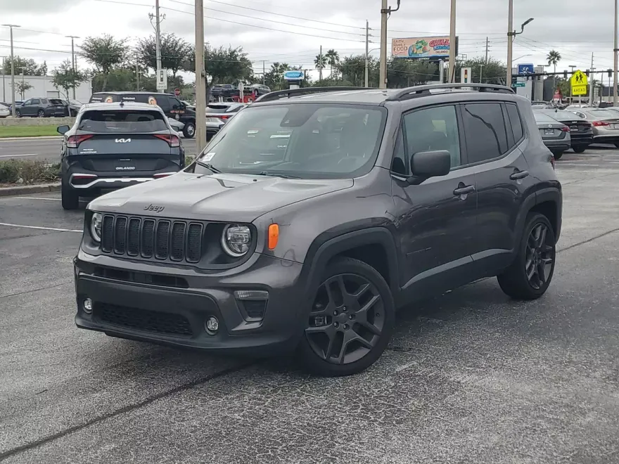 2021 Jeep Renegade Latitude photo 1