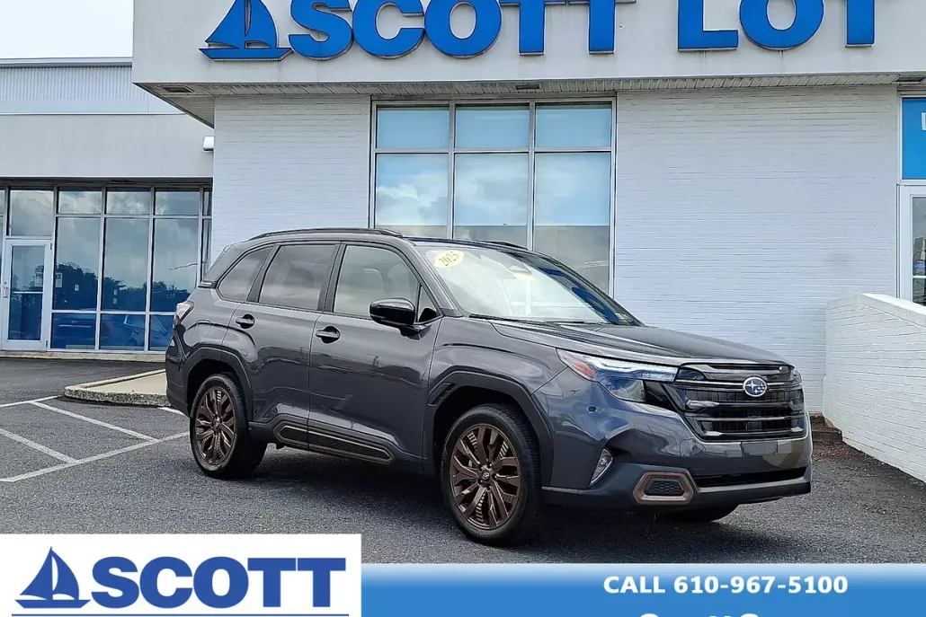 2025 Subaru Forester Sport photo 1