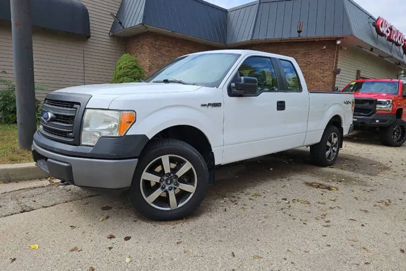 2014 Ford F-150 XL photo 1