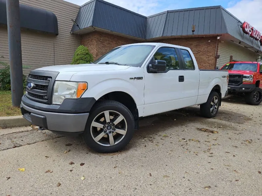 2014 Ford F-150 XL photo 1