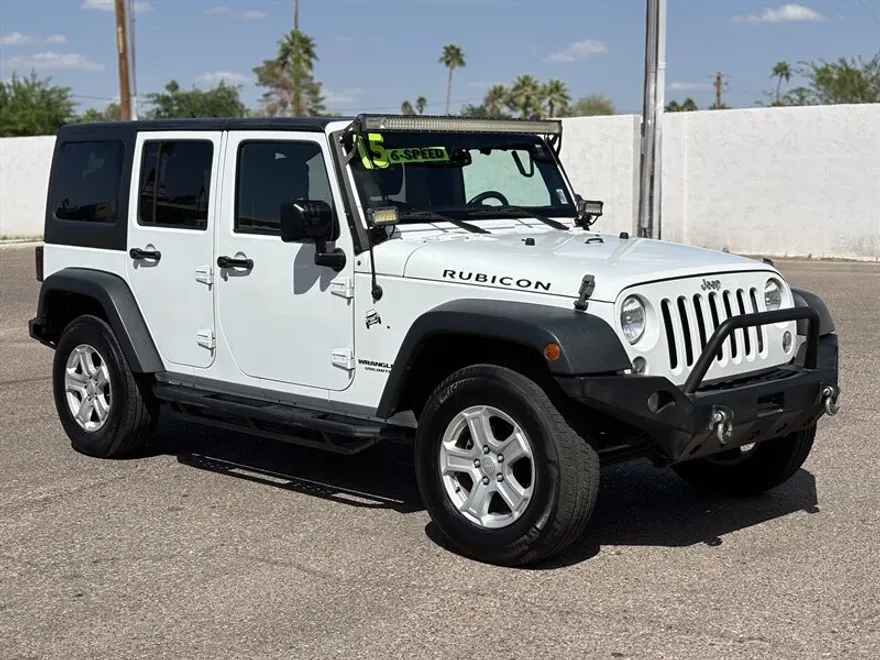 2015 Jeep Wrangler Unlimited Rubicon photo 1