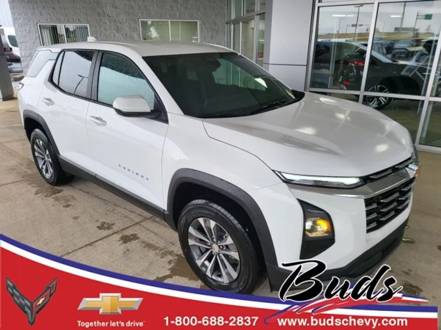 2026 Chevrolet Equinox LT photo 1