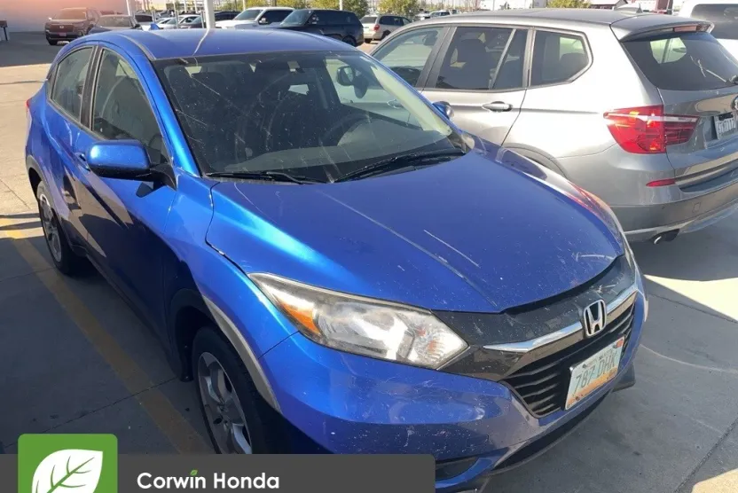 2018 Honda HR-V LX photo 1