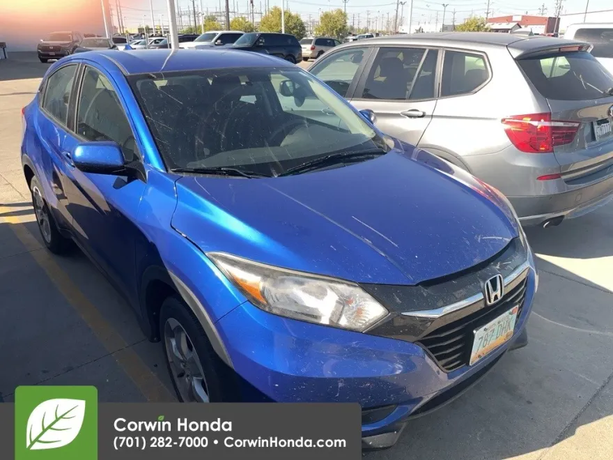 2018 Honda HR-V LX photo 1