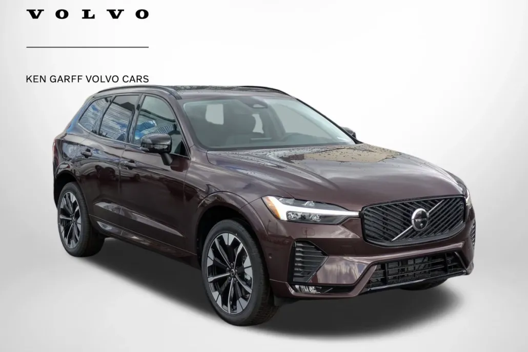 2026 Volvo XC60 Plus photo 1