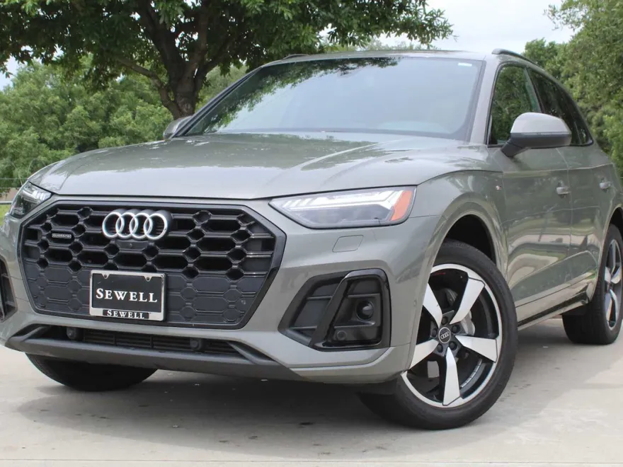 2023 Audi Q5 S line Premium Prestige photo 1