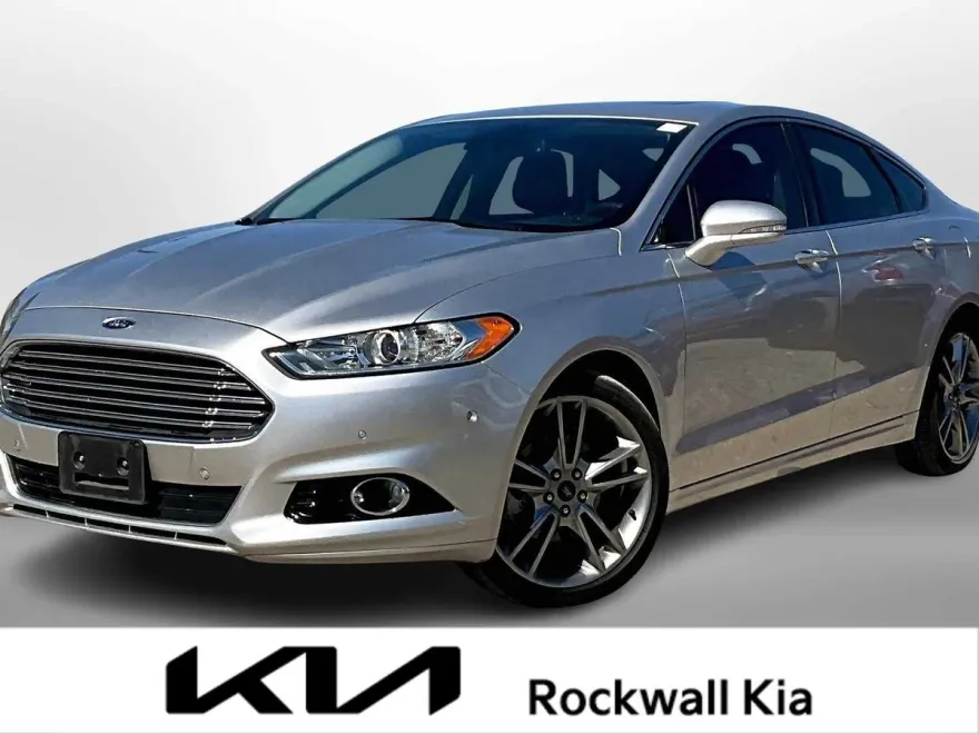 2013 Ford Fusion Titanium photo 1