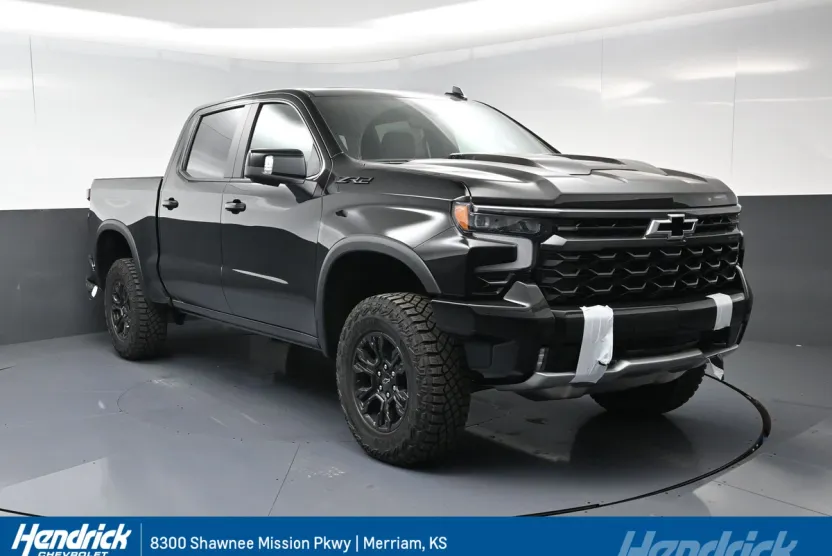 2026 Chevrolet Silverado 1500 ZR2 photo 1