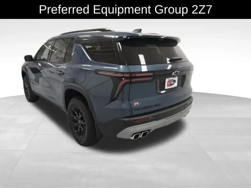 2026 Chevrolet Traverse Z71 photo 1