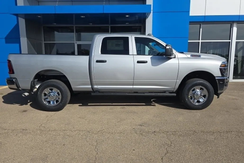 2026 Ram 2500 Tradesman photo 1