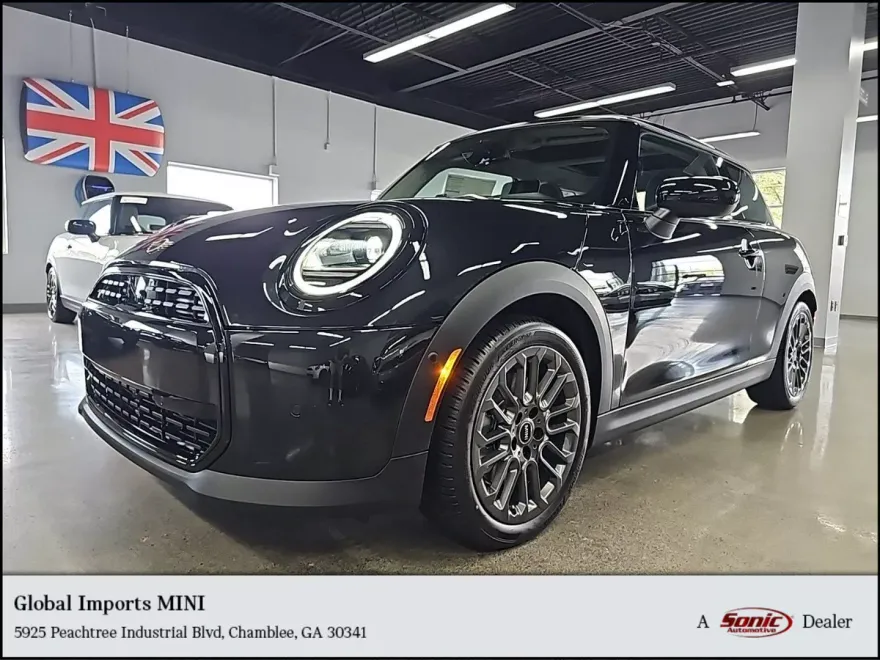 2025 Mini Cooper 2 Door Hardtop Signature photo 1