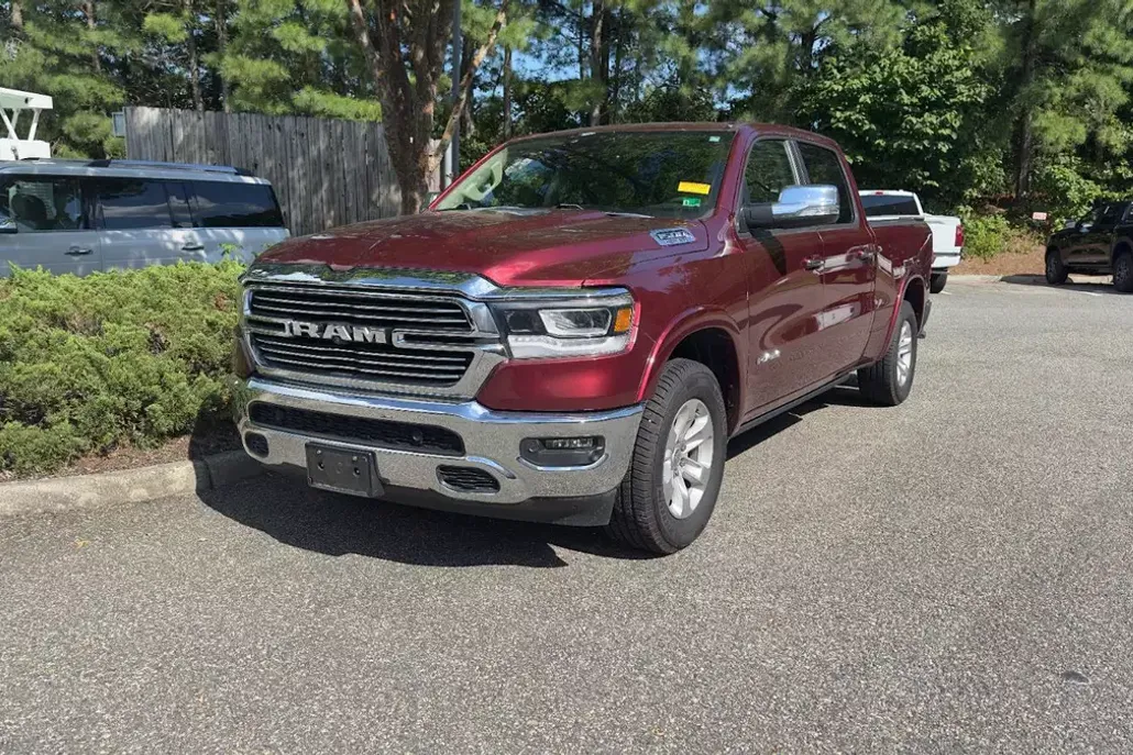 2019 Ram 1500 Laramie photo 1
