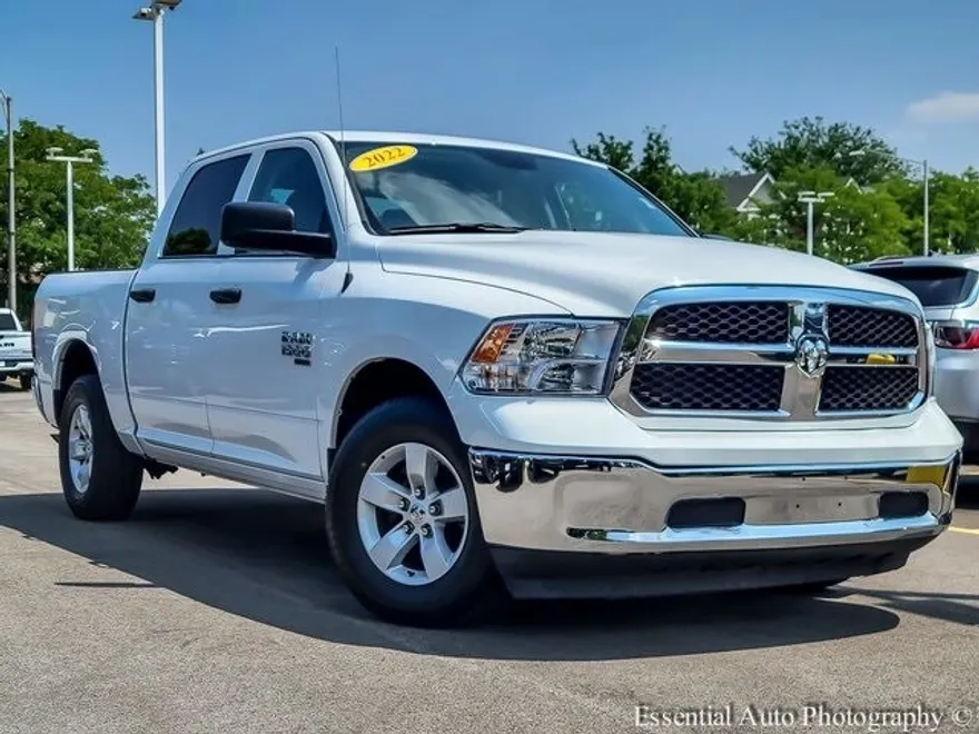 2022 Ram 1500 Classic SLT photo 1