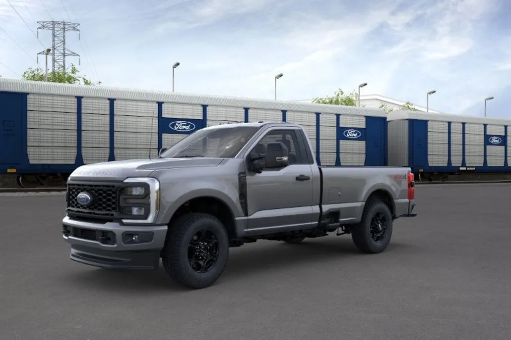2025 Ford F-250 photo 1
