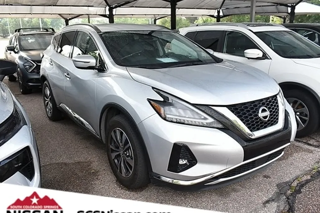 2023 Nissan Murano SV photo 1