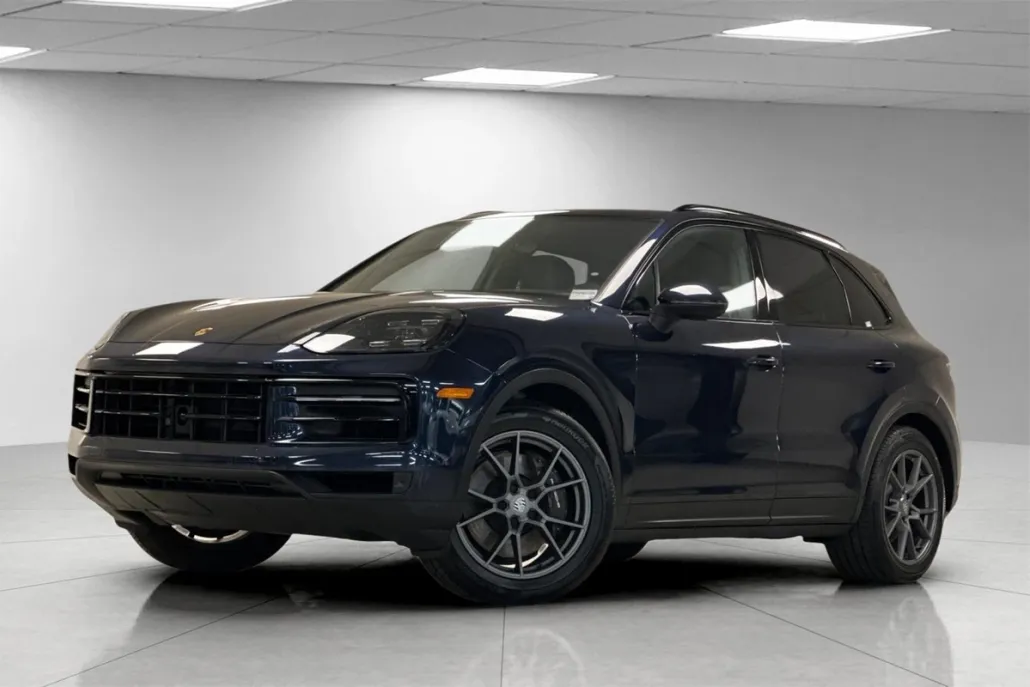 2024 Porsche Cayenne photo 1