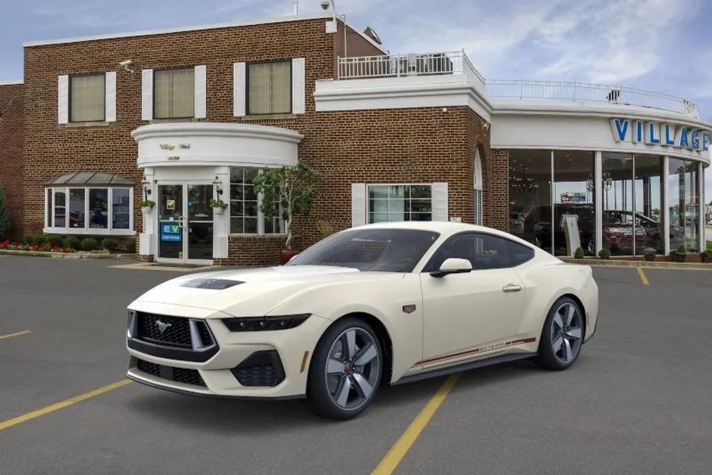2025 Ford Mustang GT Premium photo 1