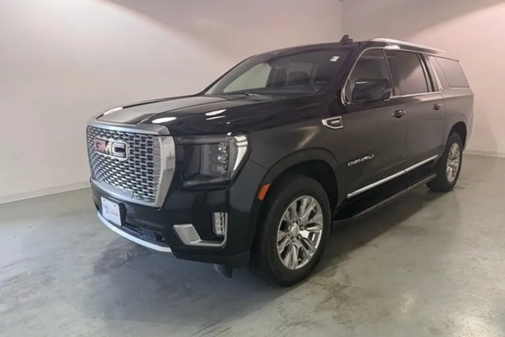 2021 Gmc Yukon XL Denali photo 1