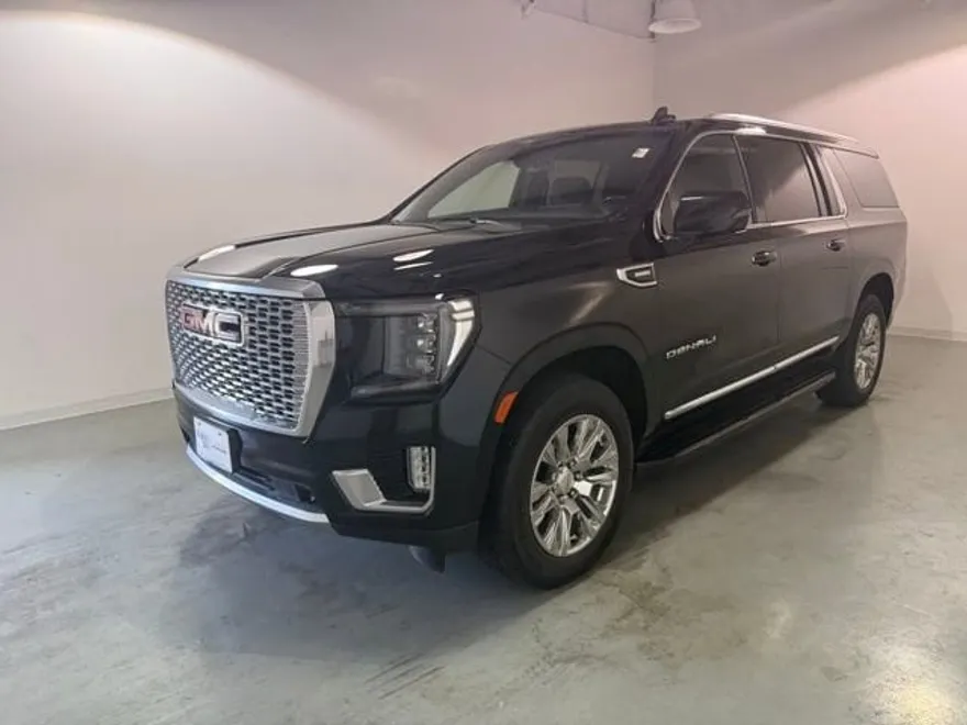 2021 Gmc Yukon XL Denali photo 1