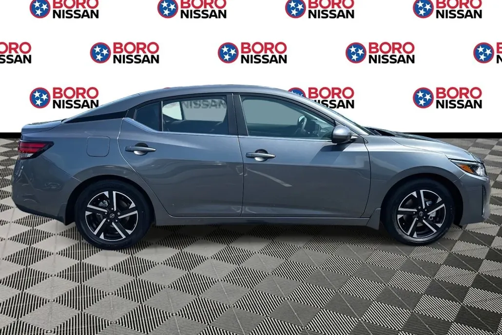 2025 Nissan Sentra SV photo 1