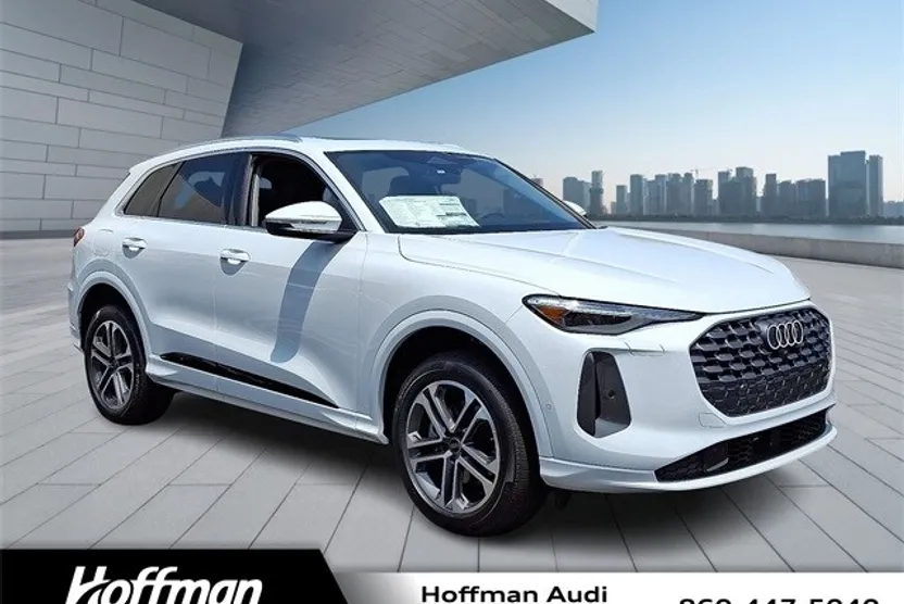 2025 Audi Q5 2.0T Premium Plus photo 1
