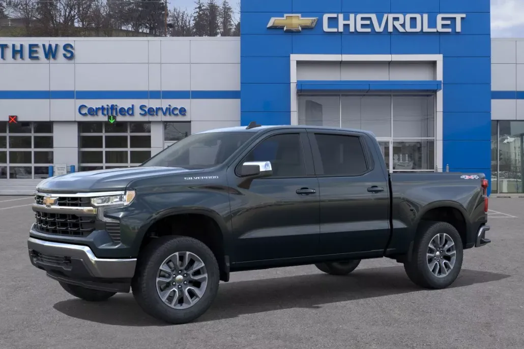 2026 Chevrolet Silverado 1500 LT photo 1