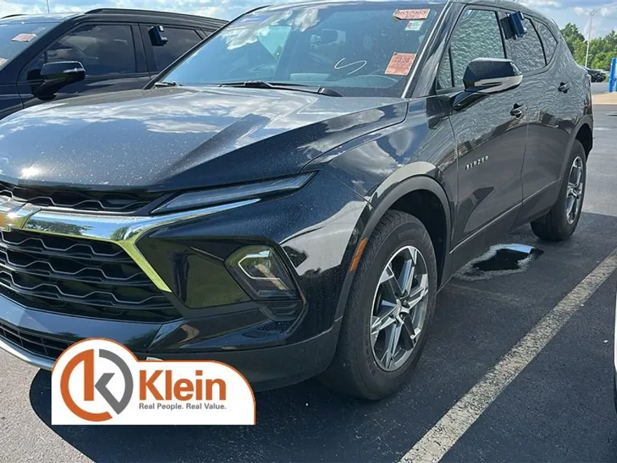 2023 Chevrolet Blazer 2LT photo 1