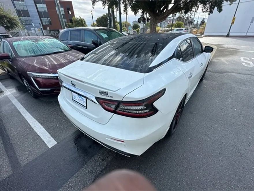 2021 Nissan Maxima Platinum photo 1