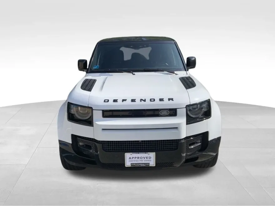 2025 Land Rover Defender 110 X-Dynamic SE photo 1