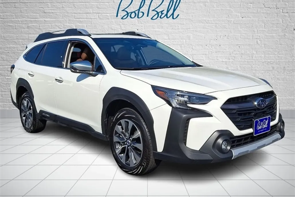 2025 Subaru Outback Touring XT photo 1