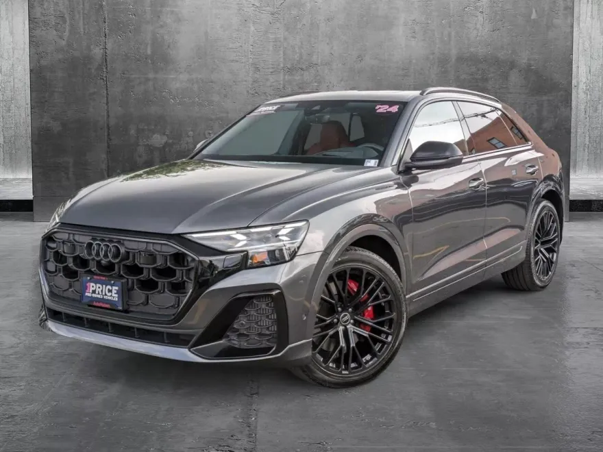 2024 Audi SQ8 Premium Plus photo 1