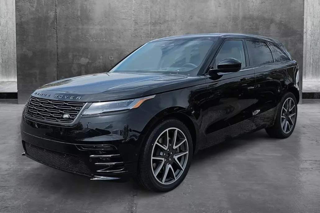 2026 Land Rover Range Rover Velar P250 Dynamic SE photo 1