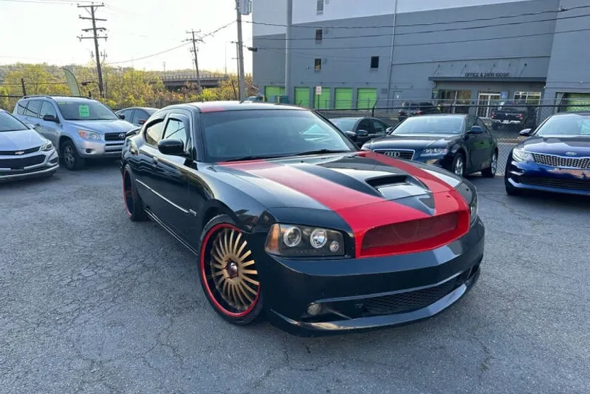 2006 Dodge Charger SRT8 photo 1