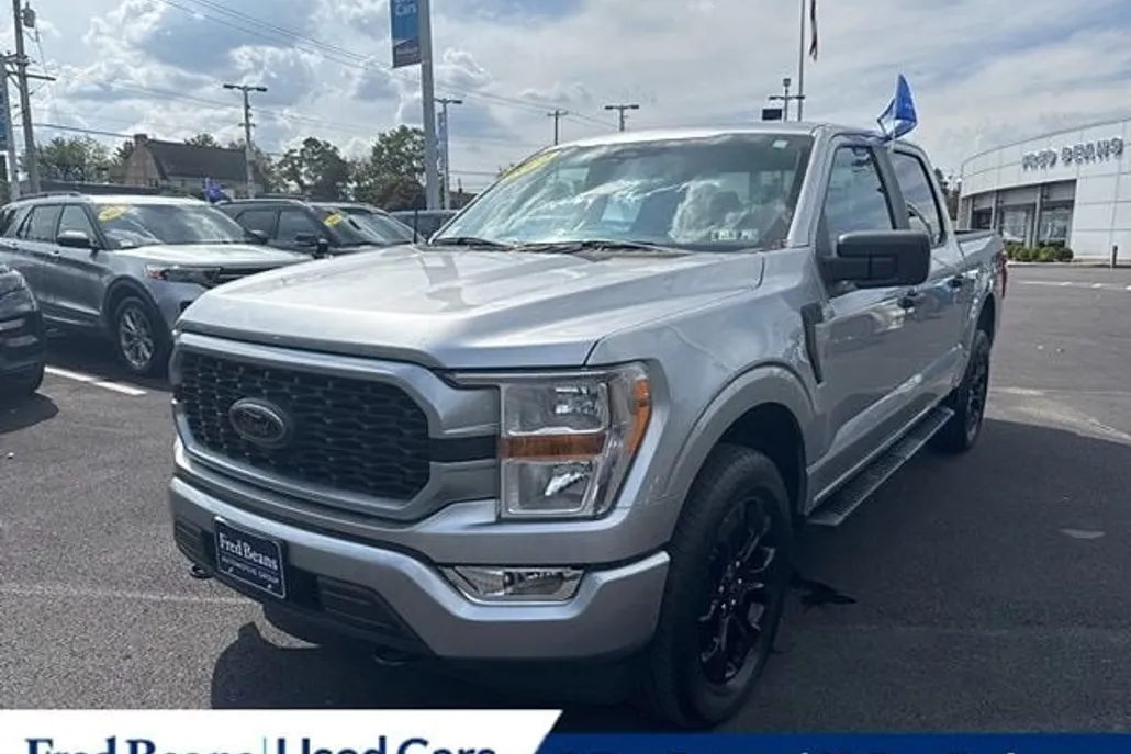 2022 Ford F-150 XL photo 1