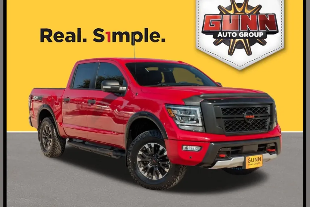 2021 Nissan Titan PRO-4X photo 1