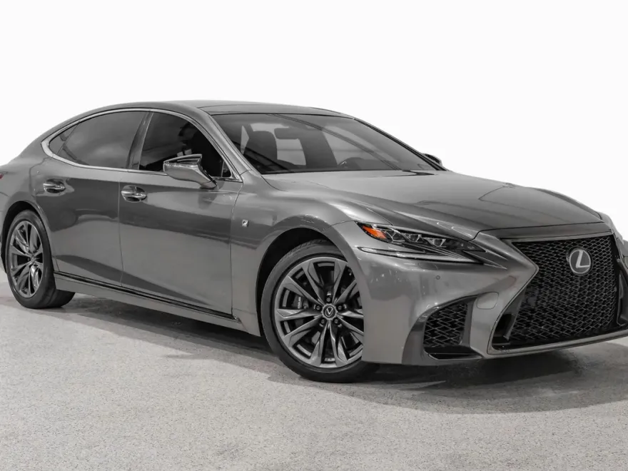 2018 Lexus LS 500 photo 1