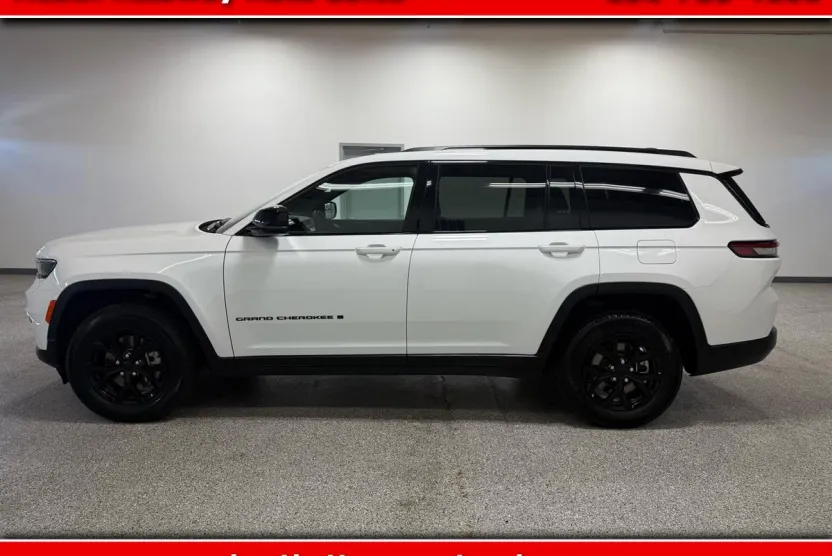 2024 Jeep Grand Cherokee Altitude photo 1