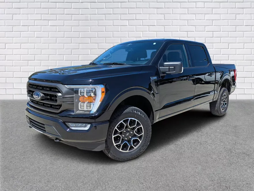 2023 Ford F-150 XLT photo 1