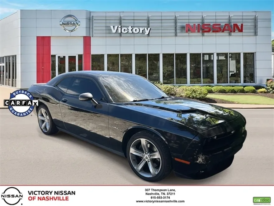 2018 Dodge Challenger R/T photo 1