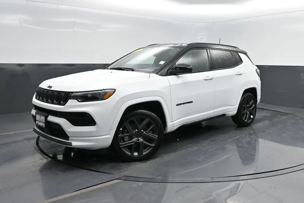 2025 Jeep Compass Limited photo 1