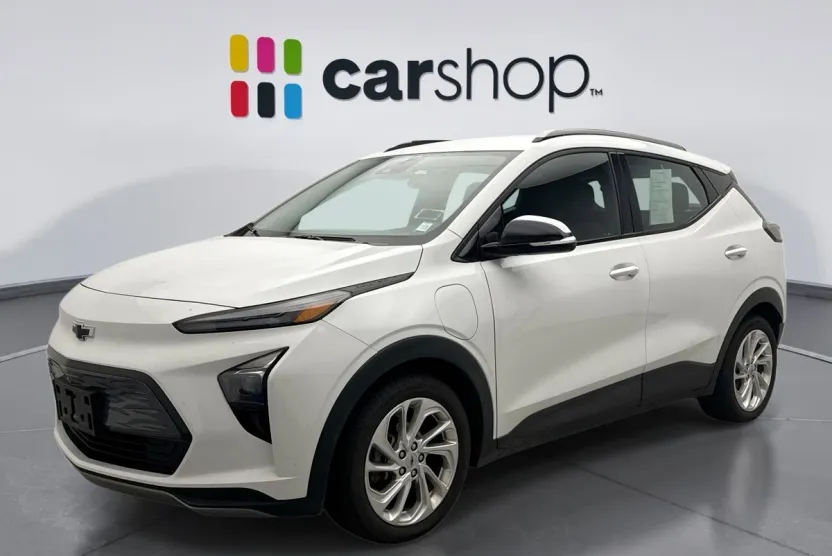 2023 Chevrolet Bolt EUV photo 1