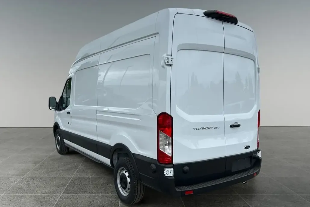 2025 Ford Transit Cargo Van photo 1