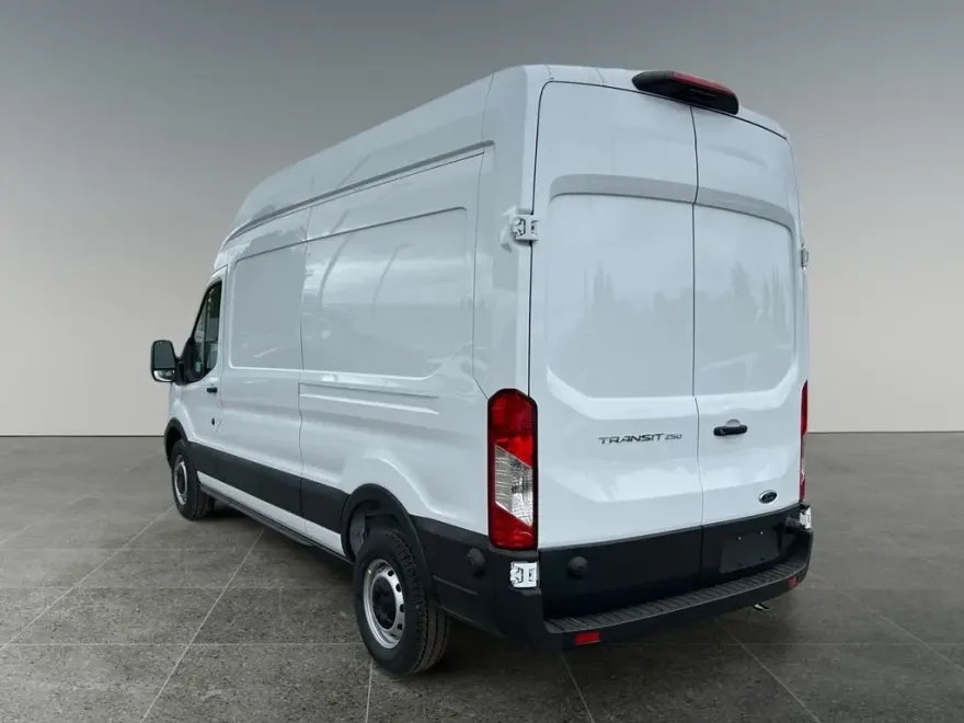 2025 Ford Transit Cargo Van photo 1