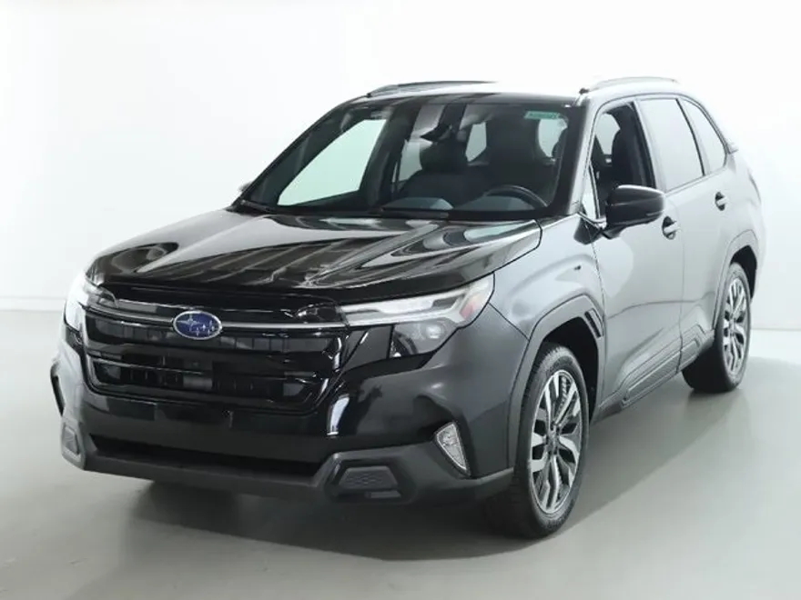 2025 Subaru Forester Touring photo 1
