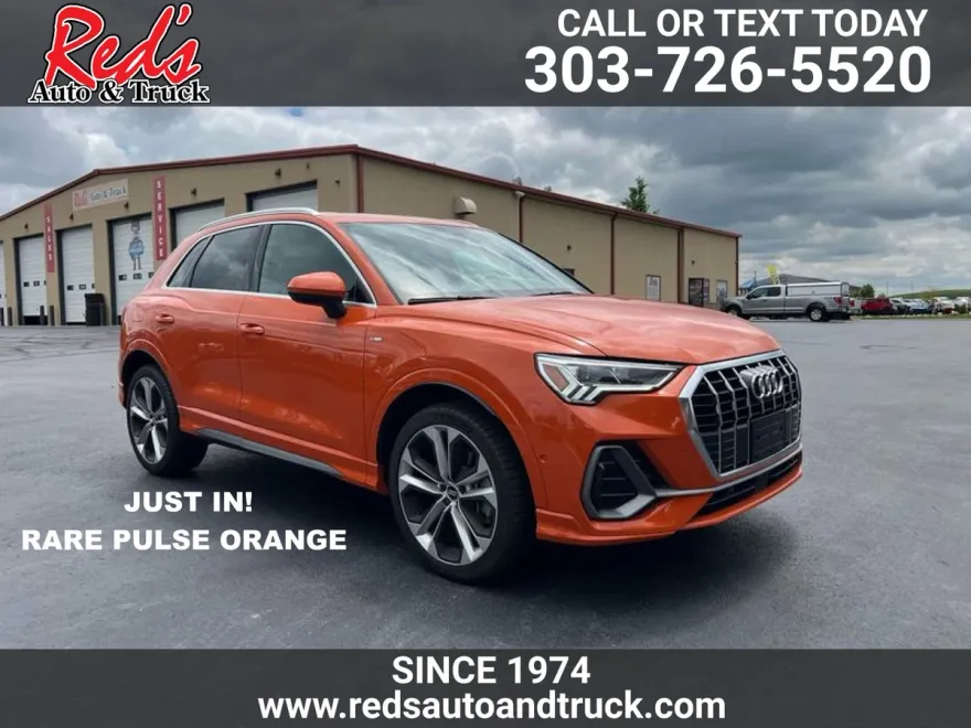 2020 Audi Q3 S line Prestige 45 TFSI photo 1