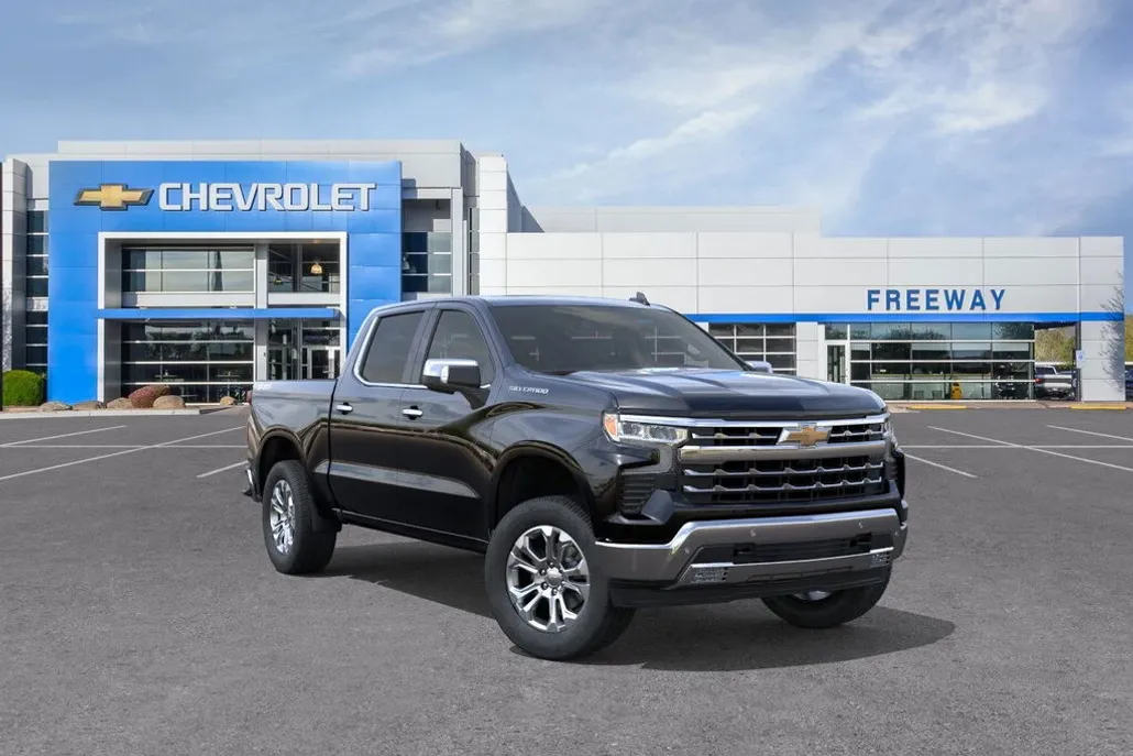 2026 Chevrolet Silverado 1500 LTZ photo 1
