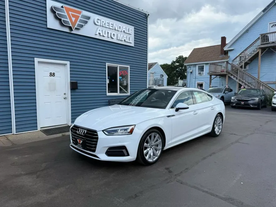 2018 Audi A5 Premium Plus photo 1