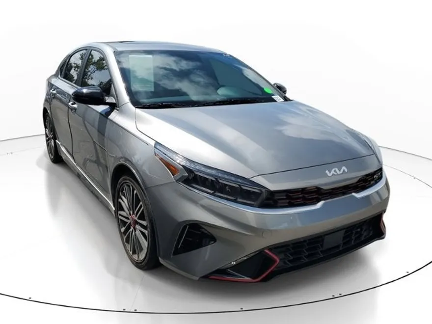 2024 Kia Forte GT photo 1