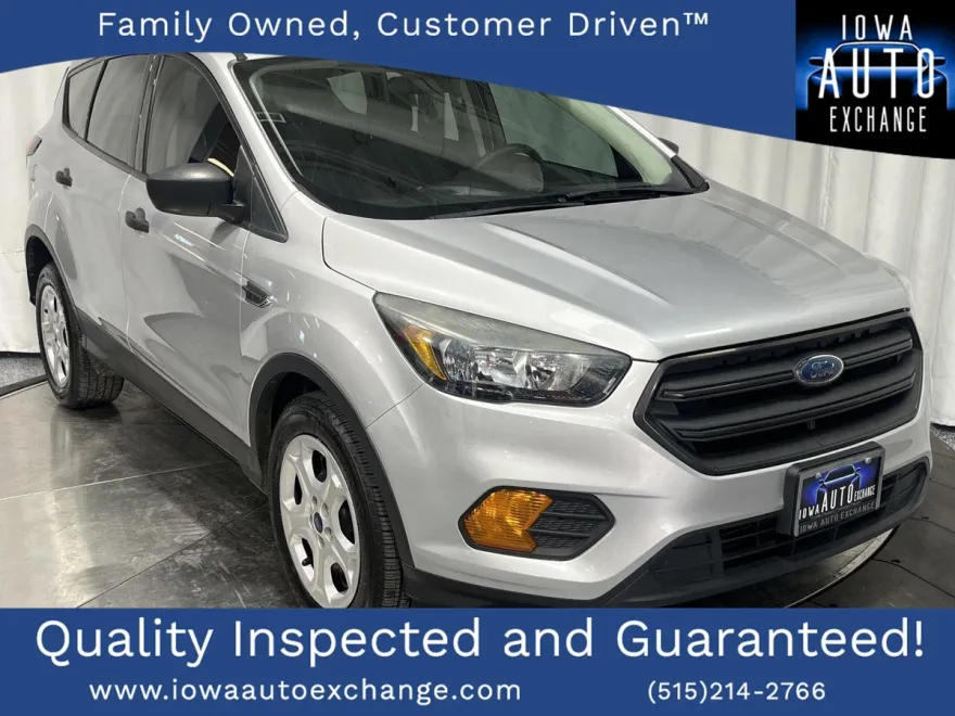 2019 Ford Escape S photo 1