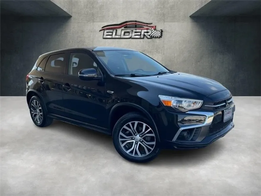 2018 Mitsubishi Outlander Sport ES photo 1